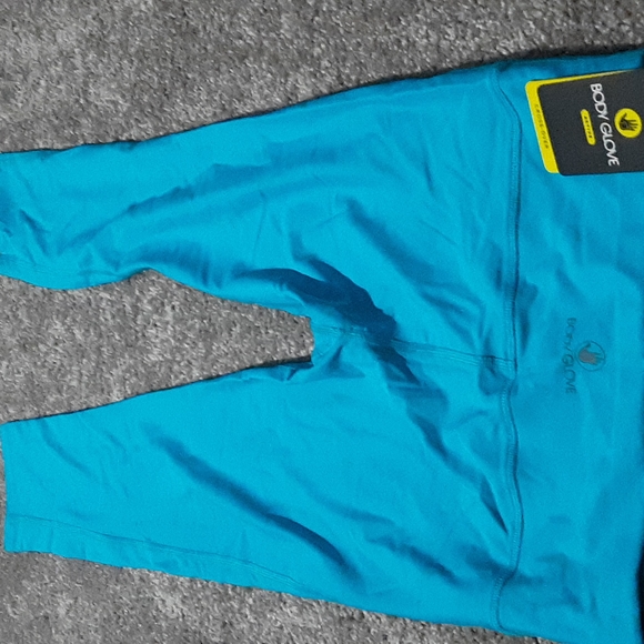 BNWT body glove active cross over sm - Picture 6 of 6